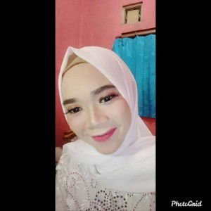 Citra Dewi profile icon