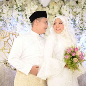 Intan Athiraa profile icon