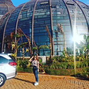 Dhewi Andara profile icon