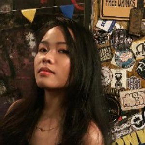 Aunthika Charoensap profile icon