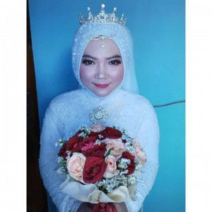 Alis Susanti profile icon