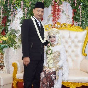 Ririn Rahmawati profile icon