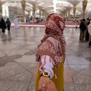 Zeniez Iis Iis profile icon