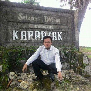 Slamet Riyadi & Yuniatin profile icon