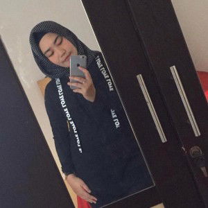 Azhari Erlina profile icon