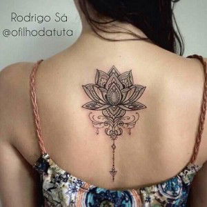 Yam Alcaraz Comillor profile icon