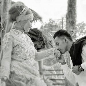 Tresnawati Hapsari profile icon