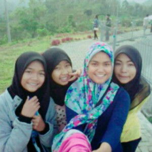 aning fitriani profile icon