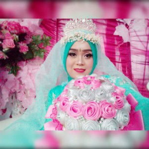 Ikah Sutikah profile icon