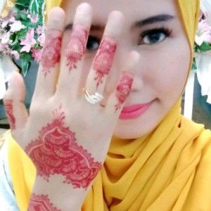 Rosy Mardianti profile icon