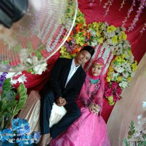 April Lia profile icon