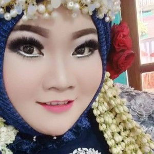 Siti Mardiyani profile icon