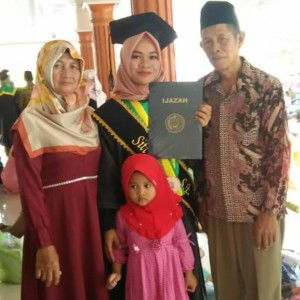 Siti Hartinha profile icon