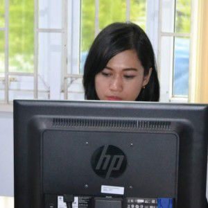 Sri Wahyuni profile icon