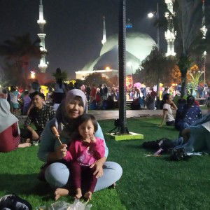 Nining Aryanti profile icon