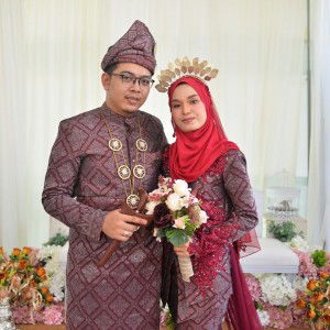 Nur sahira profile icon