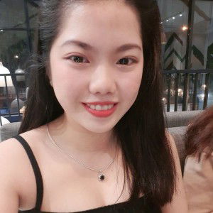 Nguyễn Hoàng Tố Uyên profile icon