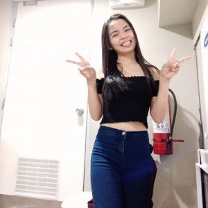 Juvelyn Maturan Lacerna profile icon