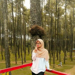 Fika Andriana profile icon