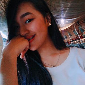 MharuXandra Casais profile icon