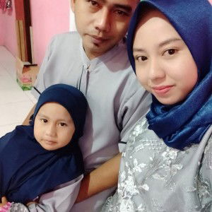 Fitriyani Aqyla profile icon