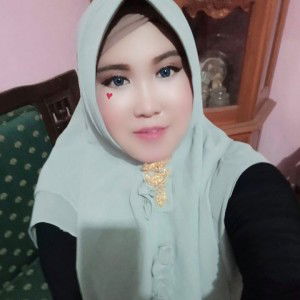 Indi Nur Adianti profile icon