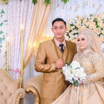 Delly SelyaWati profile icon