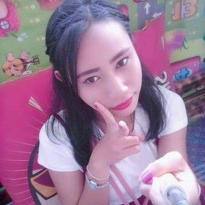 Aom Sunisa profile icon