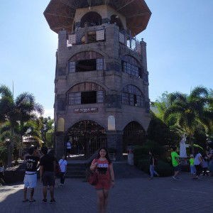 Janine Capariño profile icon