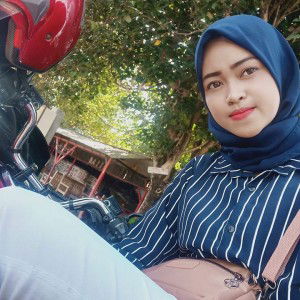 Nila Naila Sari Naila profile icon