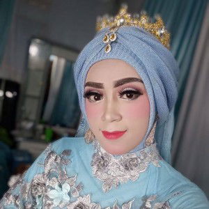 Rinni Ramadhhani profile icon