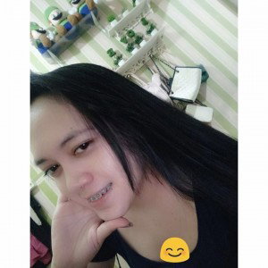 Della Novianti profile icon