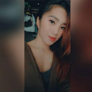 Danna Llaneta profile icon