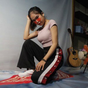 Novi Trisna profile icon