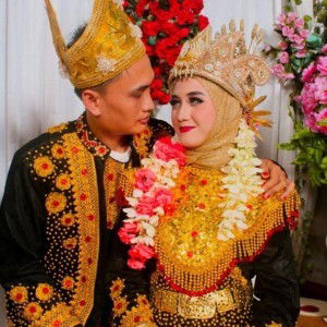 Yulianti profile icon