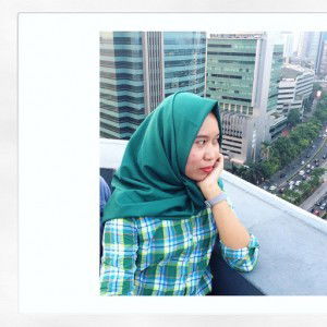 ella apriliani profile icon