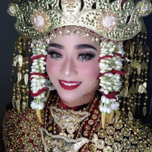 Rahma Della profile icon