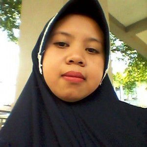 Riena PoeNya Nasrul profile icon