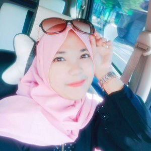 Dewi Nadira profile icon