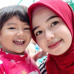 April Kis profile icon