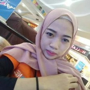 Riski Dwi Pratiwi profile icon