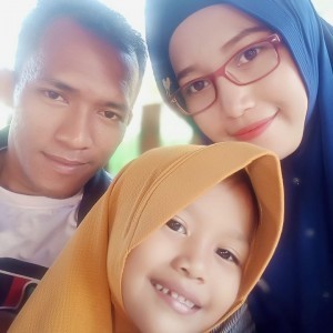 Indah Permata Sari profile icon