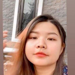 Snow Phawinee profile icon