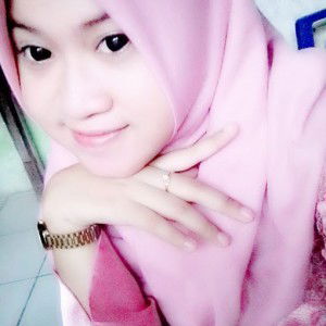 Nur Kholifah profile icon