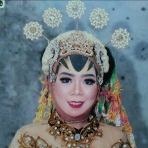 Indri Yani profile icon