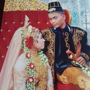 Nur Baety profile icon