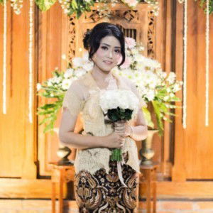 Agnes Sherina profile icon