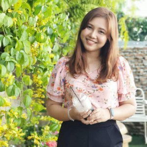 Kookik Cher Eng profile icon