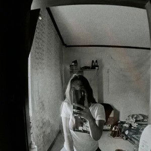 Ratna Sri Puspita profile icon