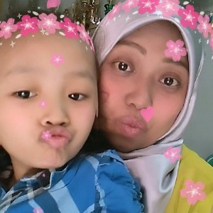Dinny Fachsari profile icon
